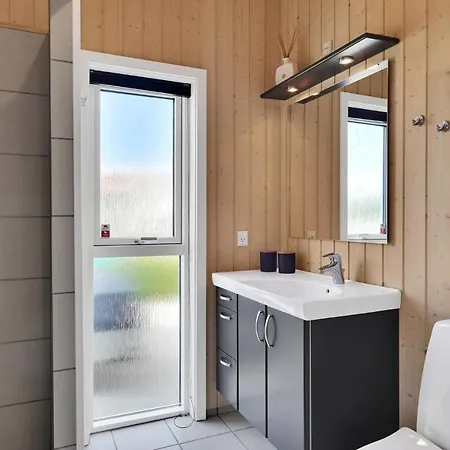 3 Bedroom In Semesterbostad Fåborg